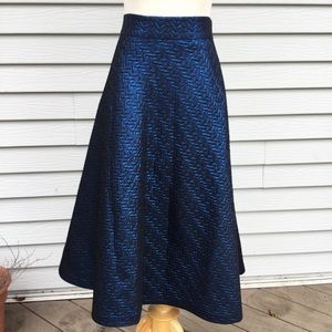 Banana Republic Quilted Metallic Skirt Size 12